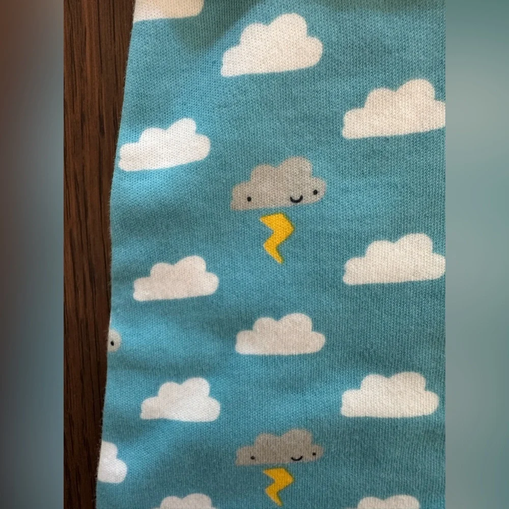 NWT GYMBOREE 6-9M Unisex Blue Cloud & Thunder Pajamas Layette Sleep Sack & Hat